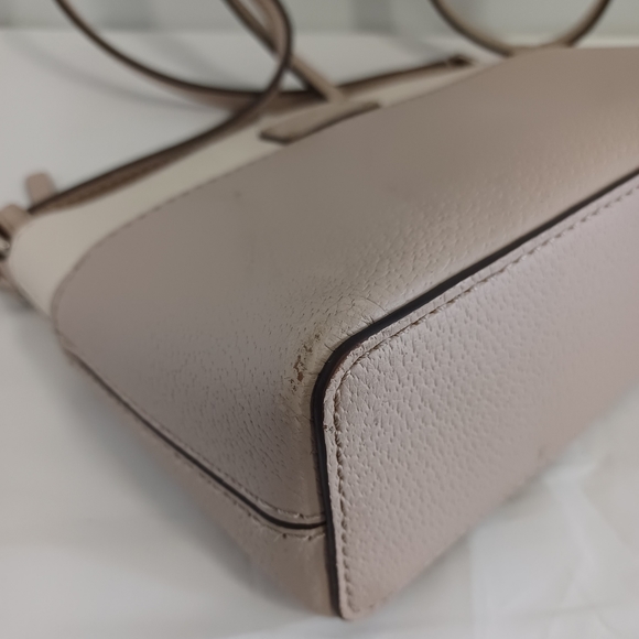 Kate Spade purse crossbody cream/tan - Picture 11 of 13